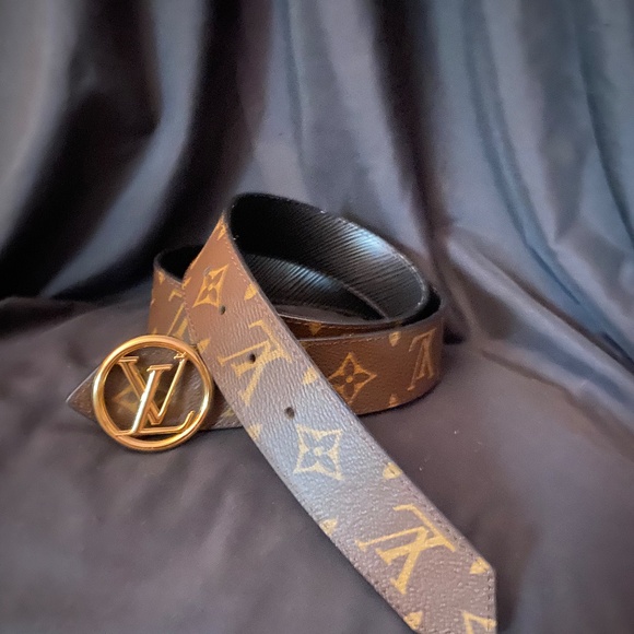 Louis Vuitton Monogram Reversible Belt - Picture 3 of 5